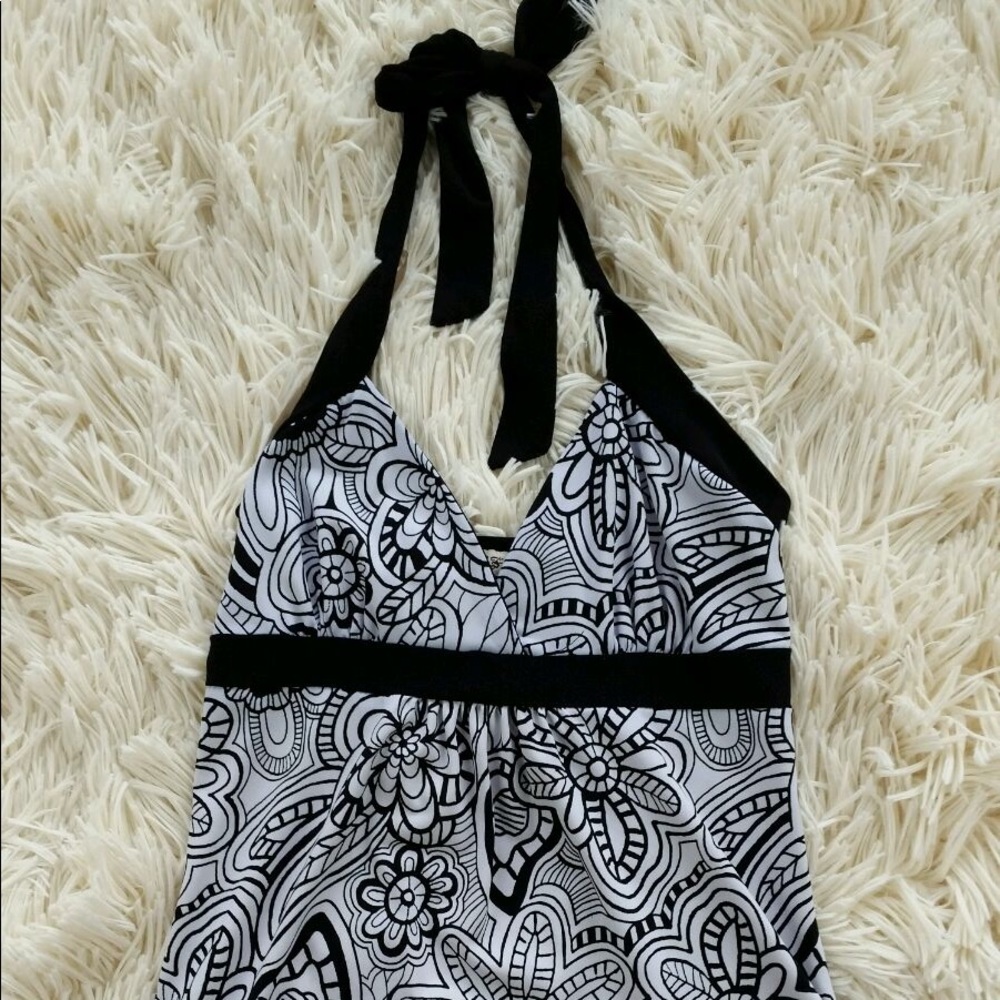 Small Long B&W Halter Top